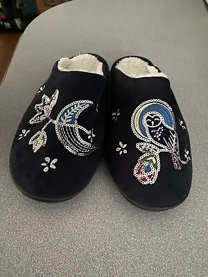 Vera Bradley House Slippers  • $12