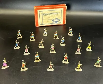 Vintage Tin Flats Assyrian Light Foot Soldiers March With Box P59 Kieler Zinn • $69.95