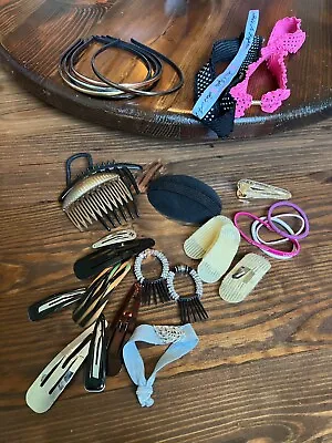 Hair Accessories • $10