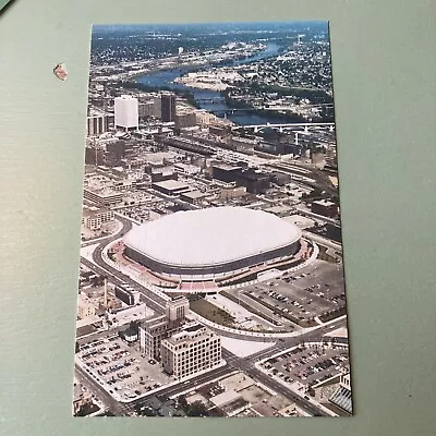 1983 BRF Minnesota Twins Postcard Hubert H Humphrey Metrodome • $5