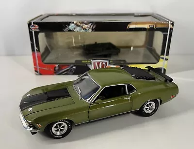 M2 Machines 1970 Ford Mustang Mach 1 Premium 1:24 Diecast Car Green • $24.99