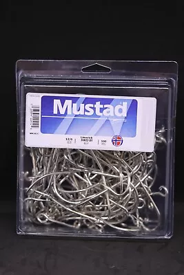 100 Mustad 31022D Kirbed Open Ring Limerick Size 12/0 Hook Fluke Eel Teaser  • $66.49