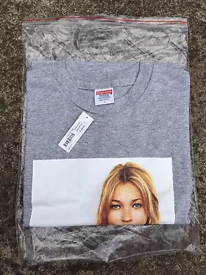 $1049.99 • Buy SUPREME Kate Moss Photo Tee T-Shirt Grey L Gucci New York Box Logo Kaws 2012