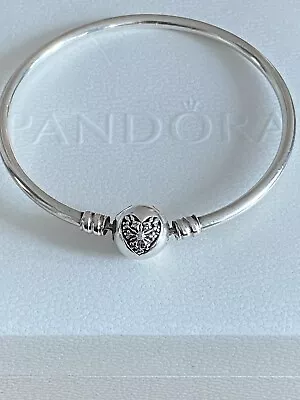$69.52 • Buy Pandora ‘You Melt My Heart’ Winter Bangle Size Small 2.4 Inch S925 ALE