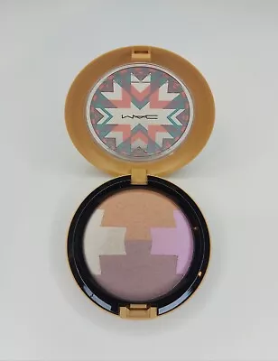 MAC Cosmetics - Vibe Tribe - Gleamtones Powder - Dunes At Dusk - Discontinued • $19.97