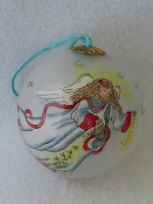 $17.99 • Buy Angel 1995 Pier 1 Li Bien Inside Art Glass 2.5  Ball Ornament 1465197 - MIB