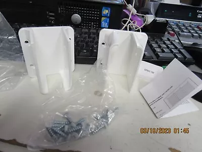White Vinyl Fence Bracket Kit (2-pack) | Post Connector Hardware Brace Fencing • $11.39