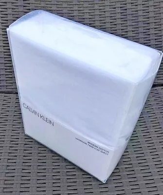 $26 • Buy Calvin Klein Home Modern Cotton Blend Harrison White TWIN Flat Sheet