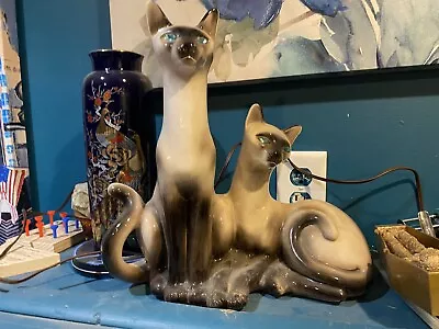 Vintage Siamese Cats Table Tv Lamp Lane & Co Mid Century 12 1/4” • $149