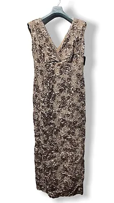 Marina Plus Size V-Neck Sequin & Lace Dress Gown Special Event Party Size 14W • $599.99