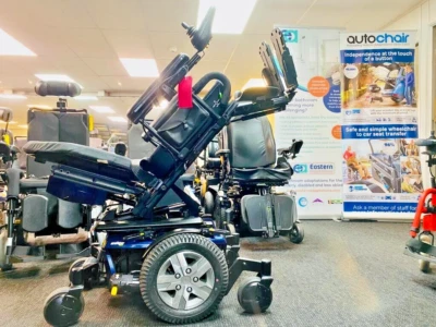 £2595 • Buy Pride Q6 Edge 2.0 Mwd 6mph Electric Seat Tilt Electric Mobility Powerchair Car