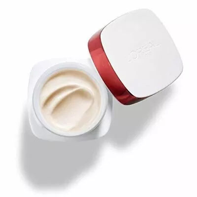 L'oreal Paris Revitalift Pro Retinol Day Cream 50 Ml SPF 30 Face Anti Wrinkle • £6.69