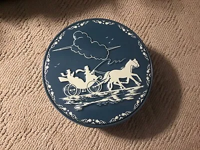 Old Vintage Fruit Cake Tin Blue Christmas Candy/Cookie Can~Horse-drawn Carriage • £8.56