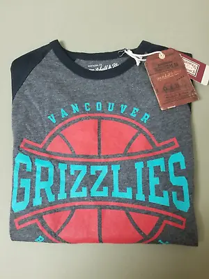 New Mitchell & Ness NBA Vancouver Grizzlies Men’s Raglan T-Shirt. • $19.95