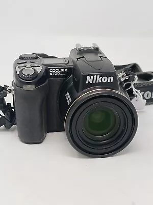 Nikon COOLPIX 5700 5.0Mp Digital Camera - BLACK • $40