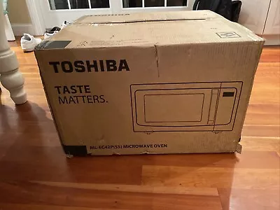 NIB Toshiba 4-in-1 ML-EC42P(SS) Countertop Microwave Oven • $175