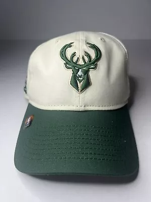 Milwaukee Bucks Adjustable Strap Back Cap White/Green • $15