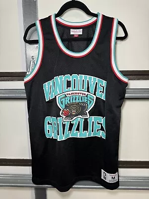 Vancouver Grizzlies Mitchell & Ness Jersey Size M • $26.50