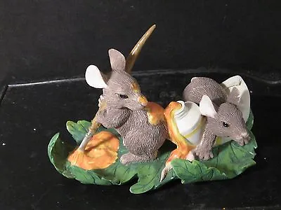 Early Silvestri Charming Tails MOUSE PAINTING LEAVES • $12.50