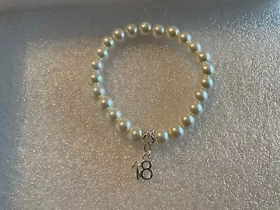 18th BIRTHDAY GIFT BRACELET CREAM GLASS PEARL BEADS AGE 18 CHARM GIFT BAG • £4.39