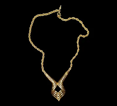 Vintage Designer Crown Trifari Geometric Modernist Gold Metal Necklace • $15.99
