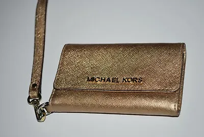 Michael Kors Gold Leather Wristlet Wallet IPhone Case IPhone 4/4S  • $38