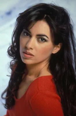 526004 SUSANNA HOFFS 80s 90s Retro Vintage Photo 36x24 WALL PRINT POSTER • $25.95