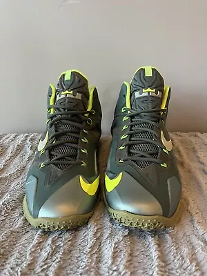 Nike Lebron 11 XI Dunkman Men’s Size 9 Green Volt Basketball Shoes 616175-300 • $70
