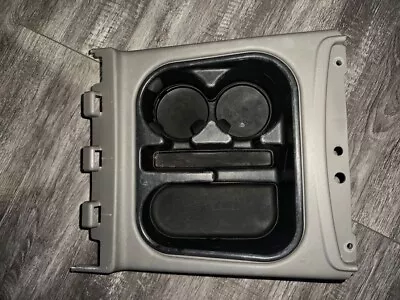 2003-2006 Chevy Tahoe Silverado Center Console Cup Holder Sierra Yukon 2005 J21 • $30