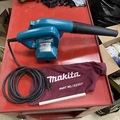 Makita 4014NV Blower Corded • $85