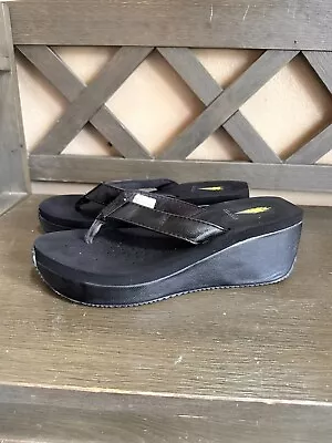 Volatile Flip Flop Wedge Sandals 9 • $15