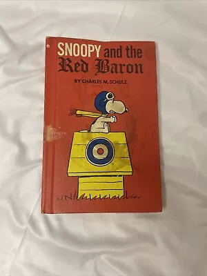 Vintage Snoopy And The Red Baron By Charles M. Schulz Hardcover Book 1966 • $4