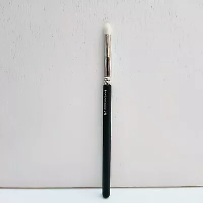 £14.92 • Buy MAC 219 Pencil Brush, Full Size, Brand New!