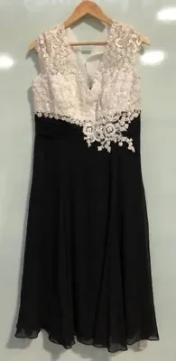 Nightingales Black & Ivory Lace Bodice Dress Floaty Full Skirt Size Uk 12 Cruise • £20.79