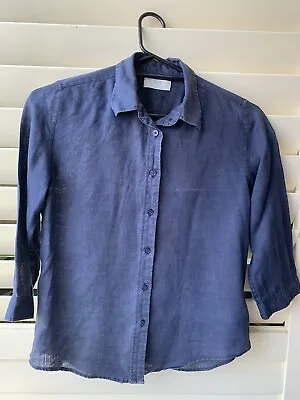 $8 • Buy Uniqlo Linen Shirt - Size M