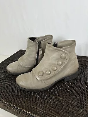 Women's Miz Mooz Leather Ankle Boots Spring Grey EU 37 Victorian Buttons • $49.90