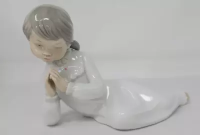 Zaphir Bedtime Prayer Young Girl Praying Porcelain Figurine - MINT • $12.74