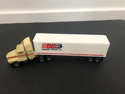 Road Champs Humboldt Express Tractor Trailer (D2) • $15.99