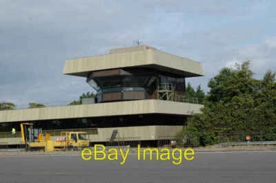 £2 • Buy Photo 6x4 Humber Bridge Control Offices Hessle/TA0326  C2007