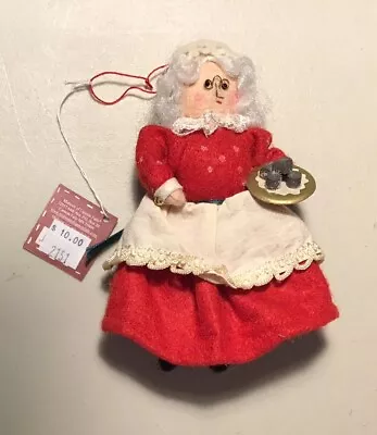 Heart Felts Midwest Of Cannon Falls Felt Ornament W/ Tag Mrs Claus W/ Tray • $17.99