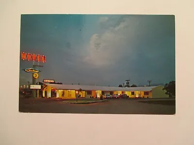 $5.99 • Buy Las Cruces New Mexico Postcard Century 21 Motel NM
