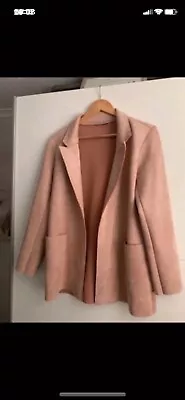 Women’s Medium Zara Blazer  • £10