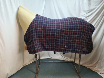 £16.99 • Buy Used 6'0 Masta Waffle Cooler Horse Rug *Visible Hairs #E810