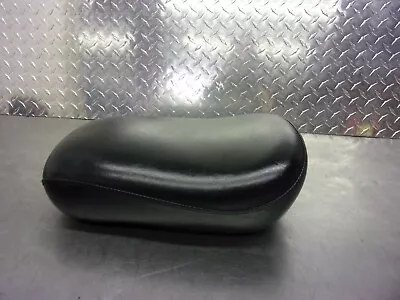 $109.50 • Buy 588 A Yamaha  Vstar 1100 Classic  2003 Oem   Rear Seat