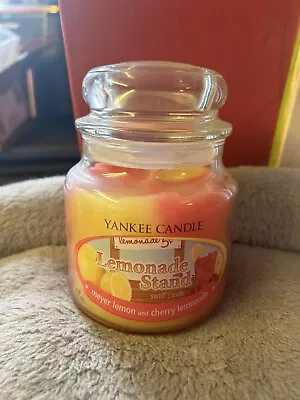 Yankee Candle Swirl Lemonade Stand Meyer Lemon & Cherry Lemonade 13oz • £20