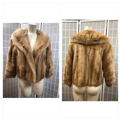 Lynne Lake Womenjacket Genuine Fur Beige 2 Pockets Closure Hook Size M.: • $420