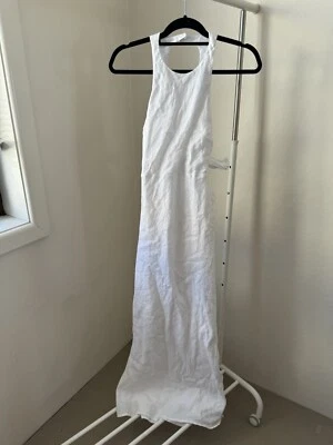 $50 • Buy Dissh White Dress Size 8 Linen