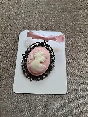 Steampunk Bronze Cameo Setting Brooch - Pink/white Victorian Lady • £5.99