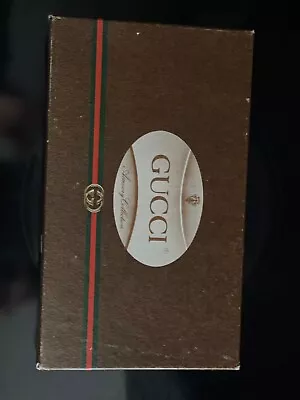 Vintage Women’s Gucci Wallet  • $180