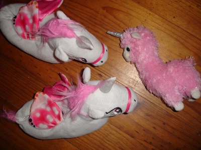 $9.99 • Buy CUTE!! Glitter Unicorn Pink + Unicorn Slippers Sparkle Glitter Child Sz 1-2 / 32